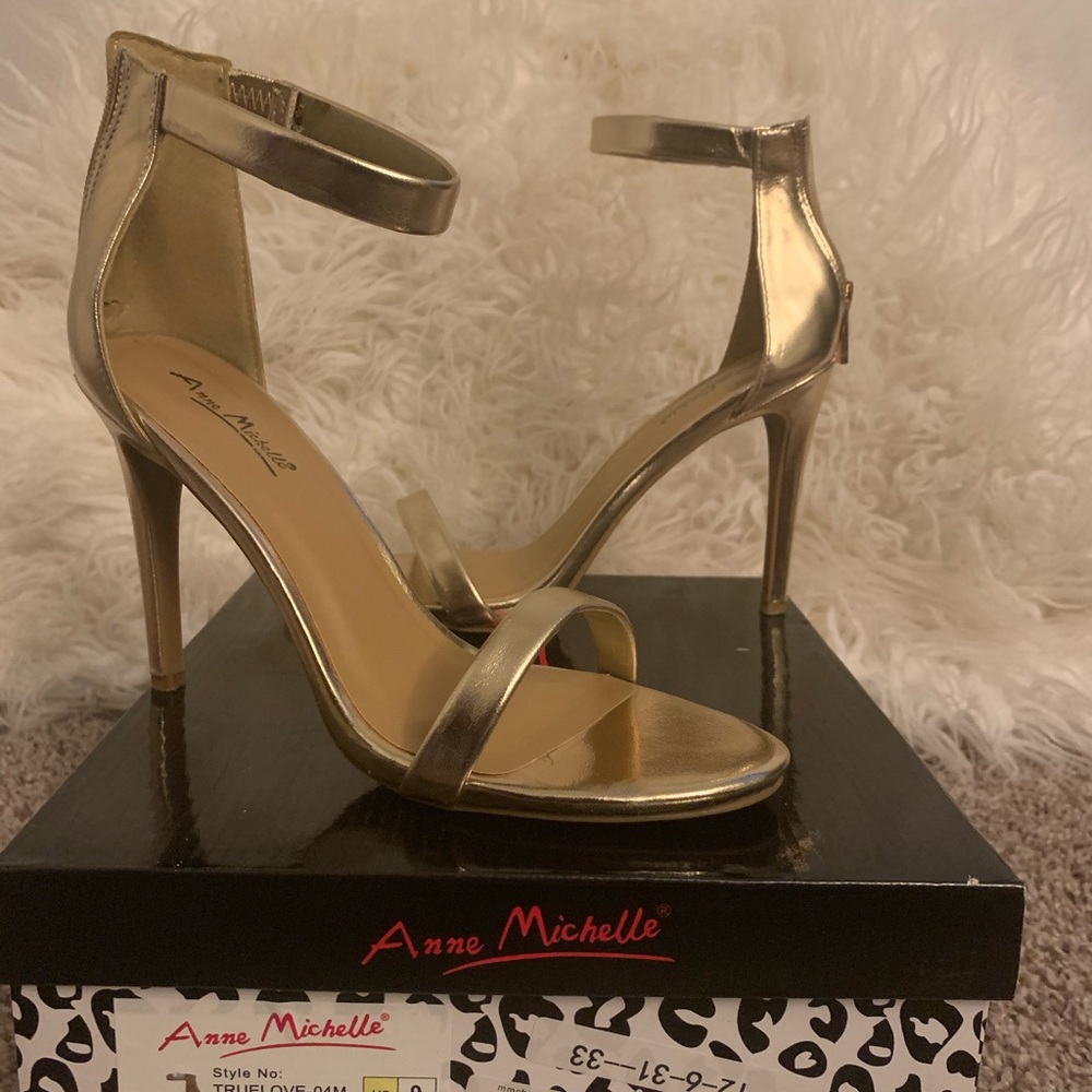 Anne Michelle Heels